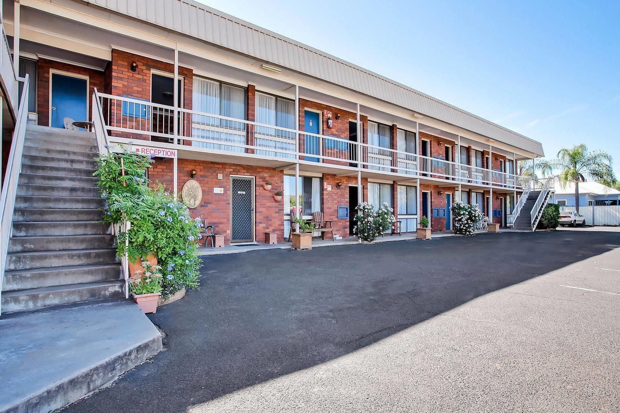 Comfort Inn Dubbo City מראה חיצוני תמונה